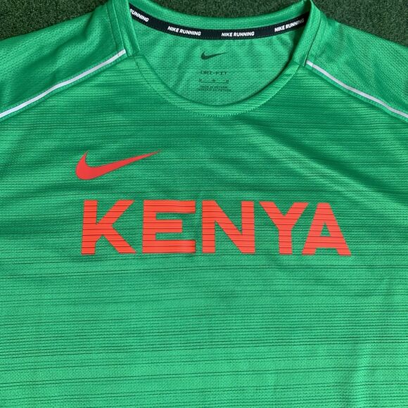 Sz M Nike Dri-Fit Kenya Team Issued Running T Shirt Green - Picture 2 of 8
